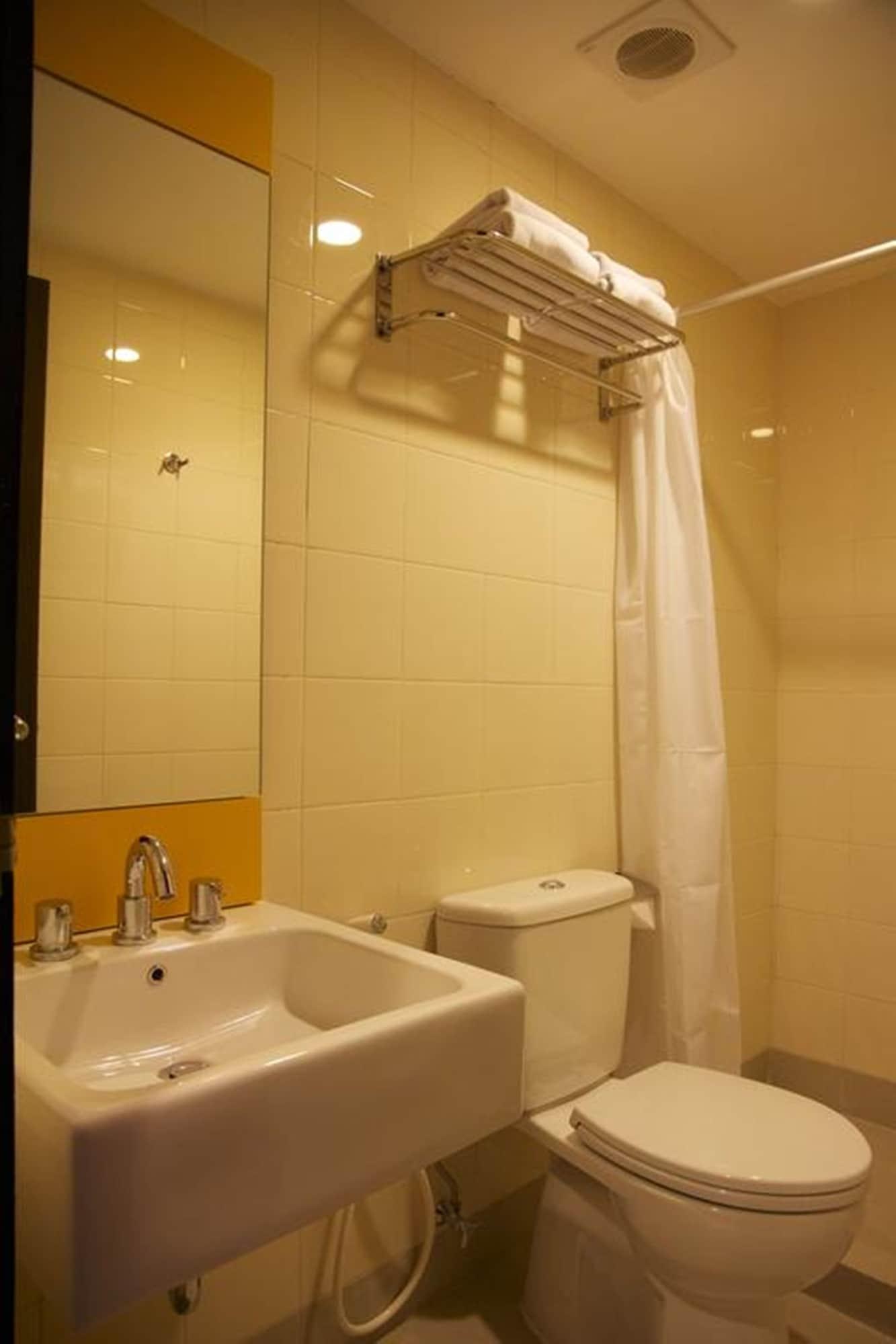 Amaris Hotel Palembang Extérieur photo