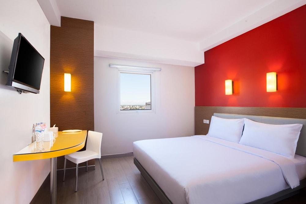 Amaris Hotel Palembang Extérieur photo