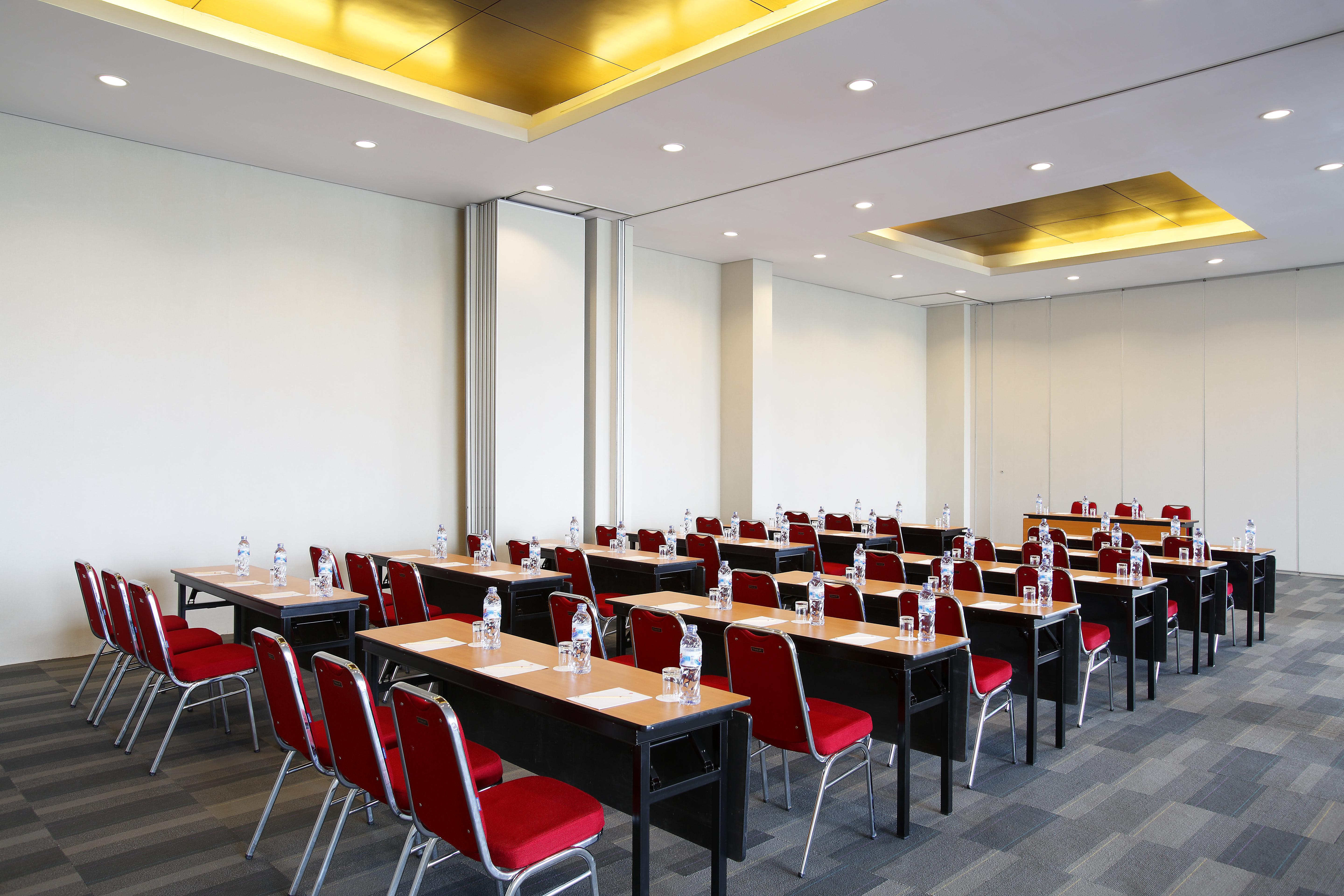 Amaris Hotel Palembang Extérieur photo